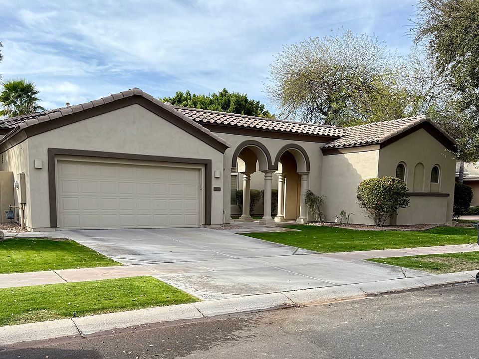 1st image of 1823 W Mead Pl