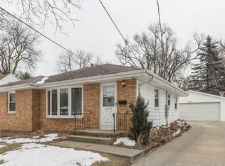 2705 62nd St, Des Moines, IA 50322