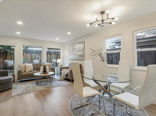 1751 Bucknall Rd, Campbell, CA 95008