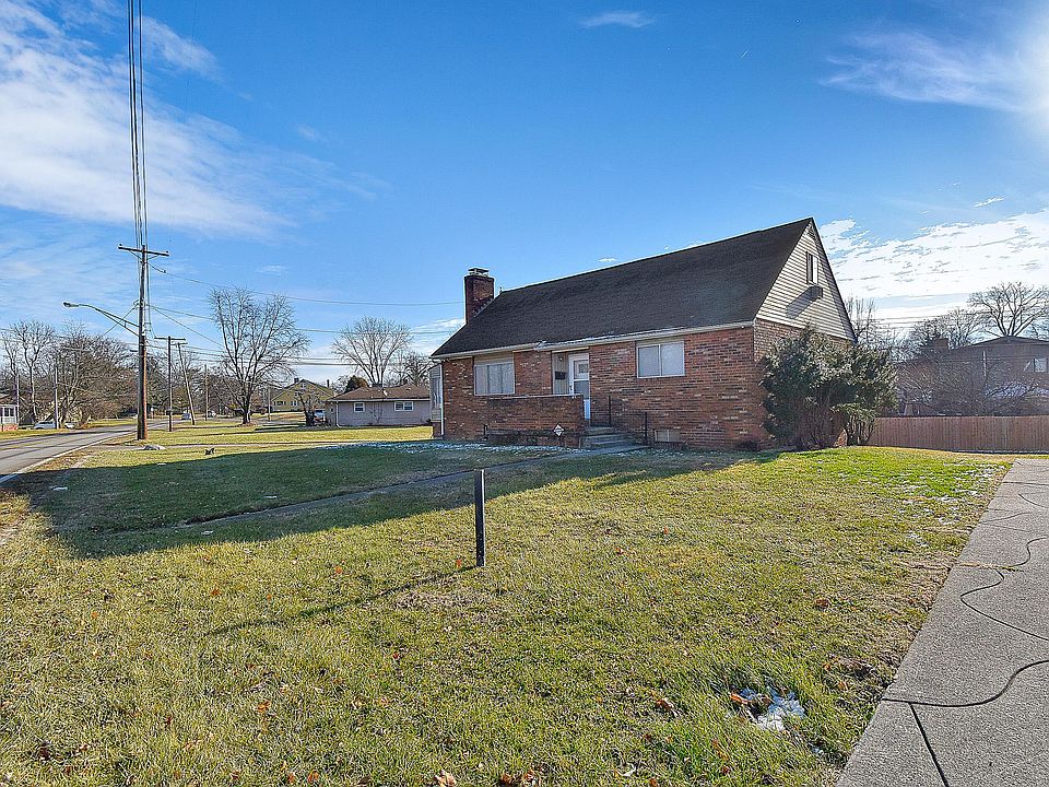 1st image of 2181 Leonard Ave