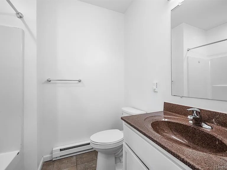 108 N Kensico Ave #5A — Photo 15
