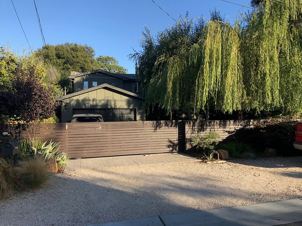 1st image of 540 Palmer Ln