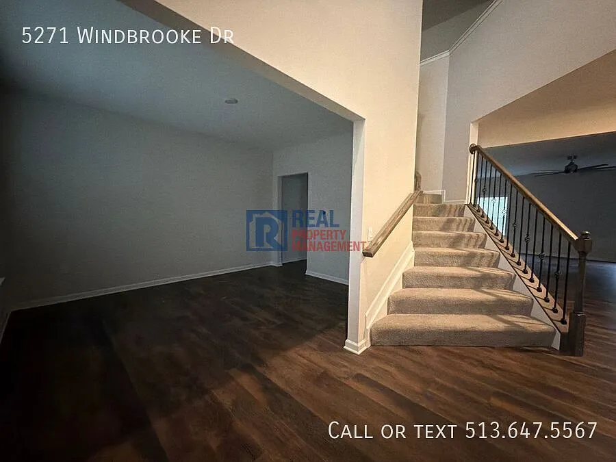 Beautiful Modern 4 BR 3.5 BA Home — Photo 2