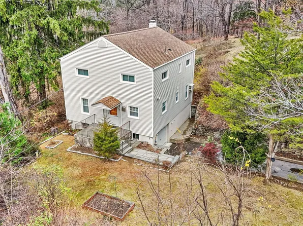 191 Cedar Lane, Ossining, NY 10562