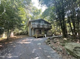 214 Tanglewood Dr, Pocono Pines, PA 18350