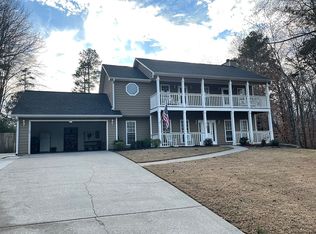 6709 Thornwood Ct, Flowery Branch, GA 30542