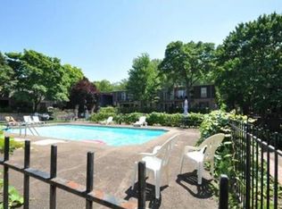 5199 W 75th St, Prairie Village, KS 66208