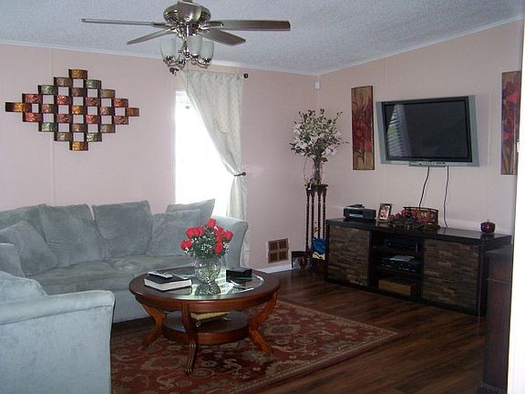 5th image of 112 Pineridge Dr