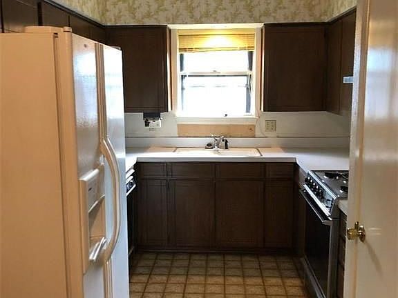 5th image of 2212 Cecilia Ct