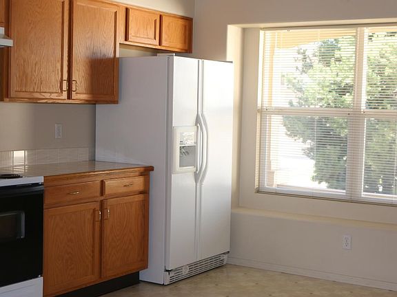4th image of 9235 Prairie Clover Dr