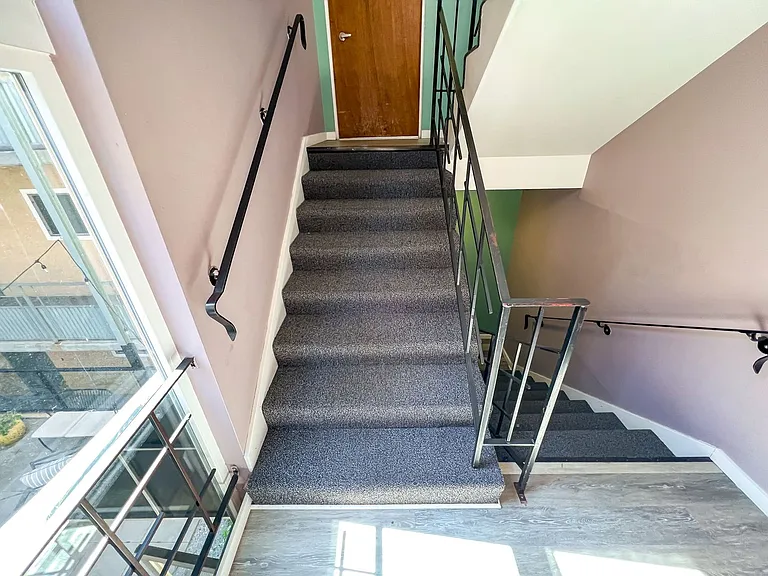 IRO Apartments — Photo 59