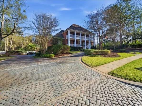 2829 Churchbell Ct, Mobile, AL 36695