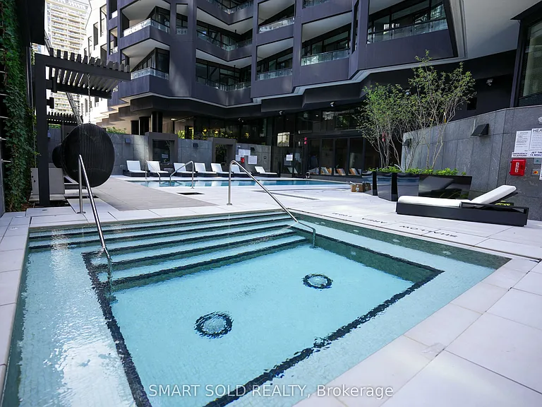 110 Broadway Ave #2504 — Photo 24