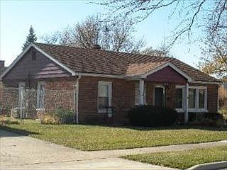 1st image of 3145 W Whipple Dr