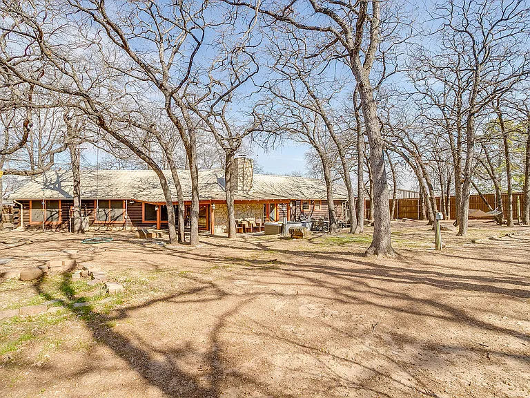 502 Western Hills Trl — Photo 45