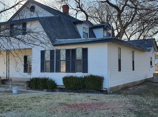 209 N C Ave, Oilton, OK 74052