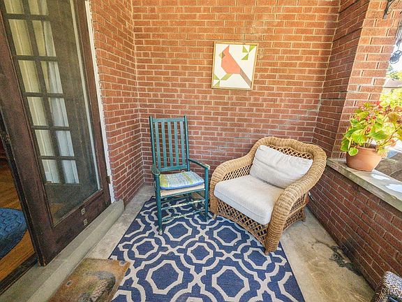 5th image of 3133 Penrose Pl