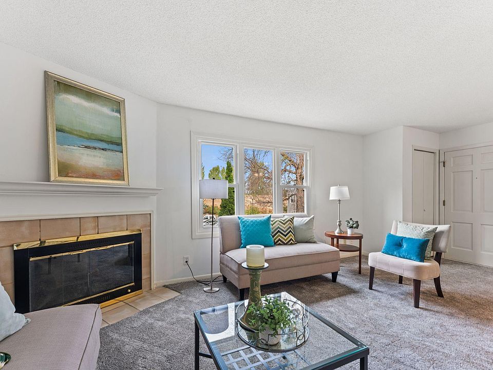 1st image of 334 Lakeview Ave