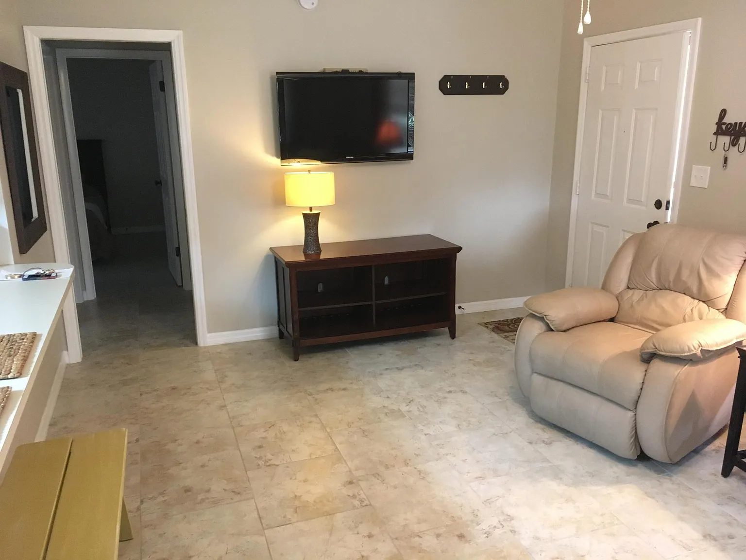 112 Voss Court — Photo 3