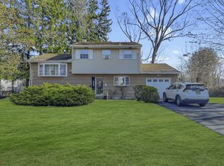 15 Birchwood Ct, Blauvelt, NY 10913