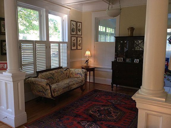 4th image of 318 Savannah Ave