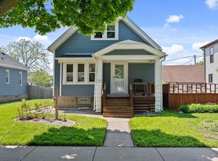 2209 E Vollmer Ave, Milwaukee, WI 53207