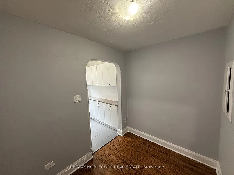 1377 Bayview Ave #1 — Photo 5