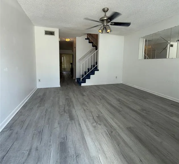 6630 121st Ave #6 — Photo 3