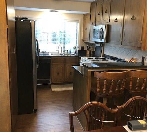 4th image of 526 Shiloh Dr