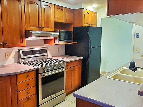2nd image of 4325 Cosmos Hill Rd