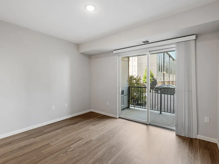 Rya Apartments — Photo 79