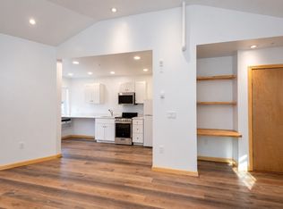 120 County Road 20, Ipswich, MA 01938