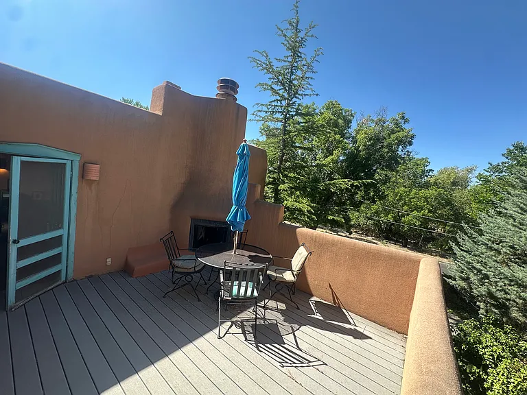 307 Loma Arisco — Photo 8