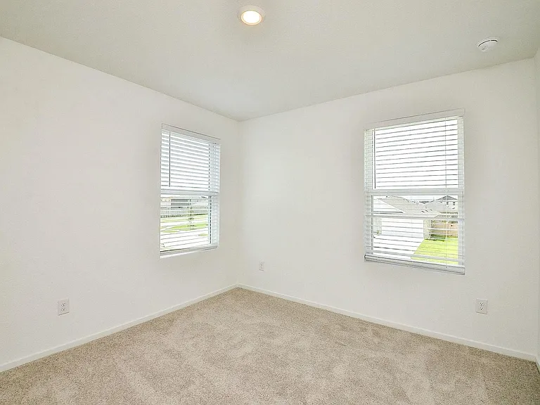 26814 Scarlet Willow Dr — Photo 13