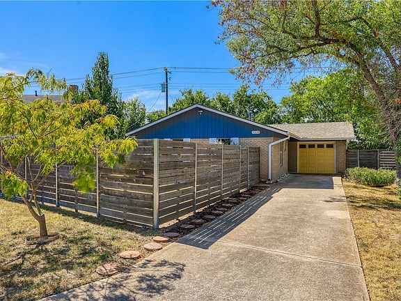 5th image of 8504 Woodstone Dr