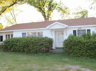 3043 6th St, Marianna, FL 32446
