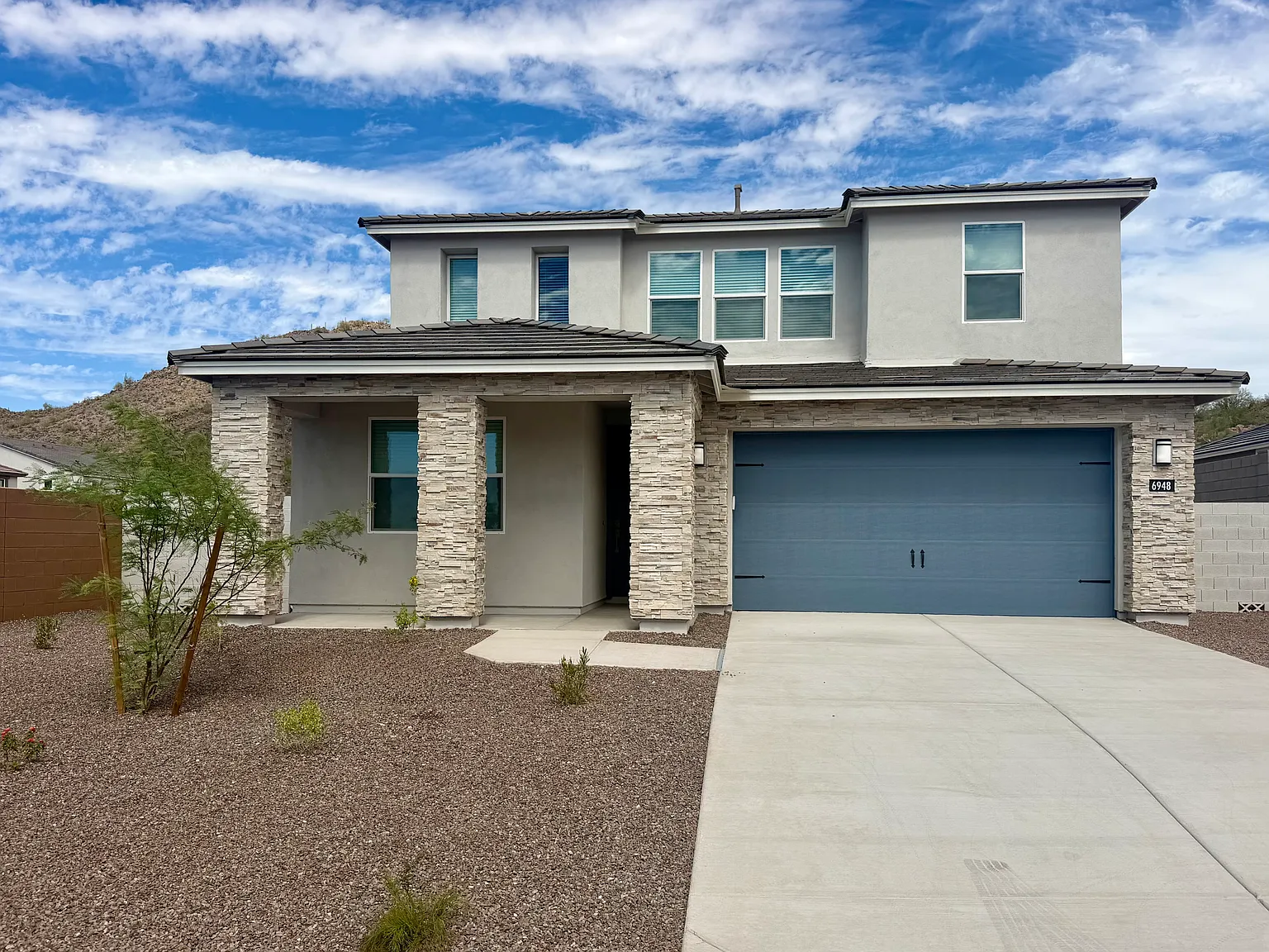 5 bed, 3176 sqft, $3,880 — Photo 1