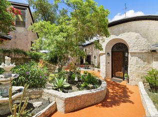 22 Indian Creek Loop, Kerrville, TX 78028