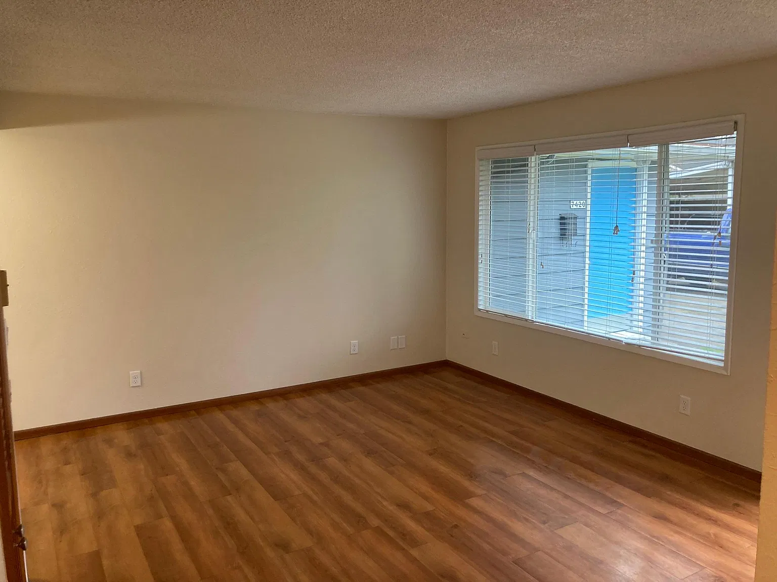 7422 N Omaha Ave — Photo 4