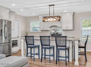 254 Sextant Rd, Manahawkin, NJ 08050