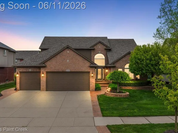 50386 Knightsbridge Dr, Macomb, MI 48044