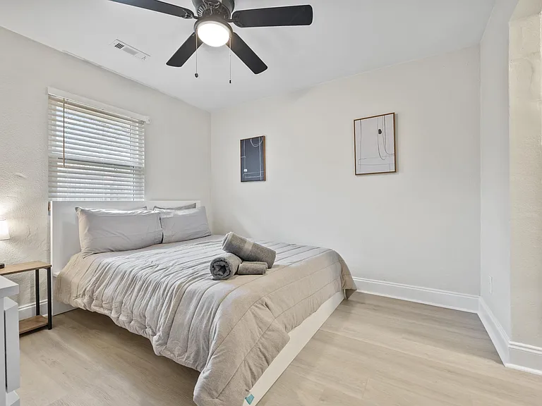 76 Haygood Ave SE #B — Photo 12