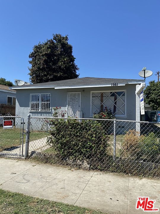 1st image of 1561 E 106th St #1563