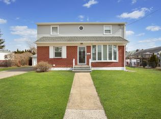 2429 Rugby St, East Meadow, NY 11554