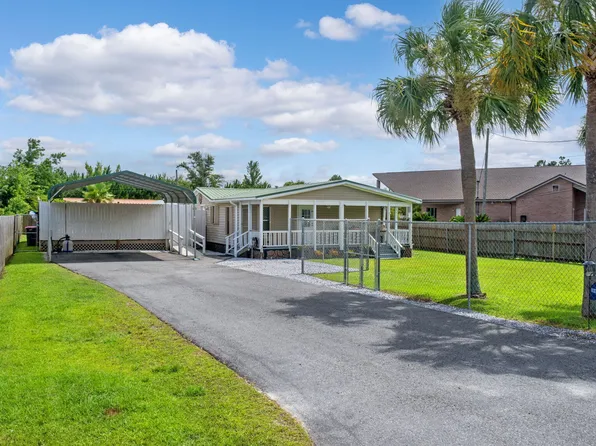 7414 Walker Dr, Panama City, FL 32404