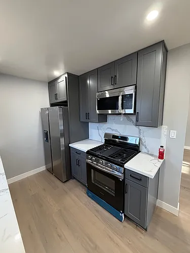 15252 Gresham St #3 Photo 1