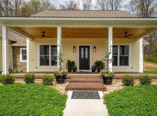 215 Farm Brook Ln, Morgantown, WV 26505