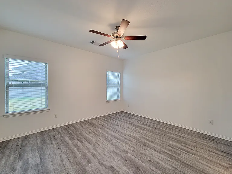 31351 Horseshoe Meadow Bend Ln — Photo 15