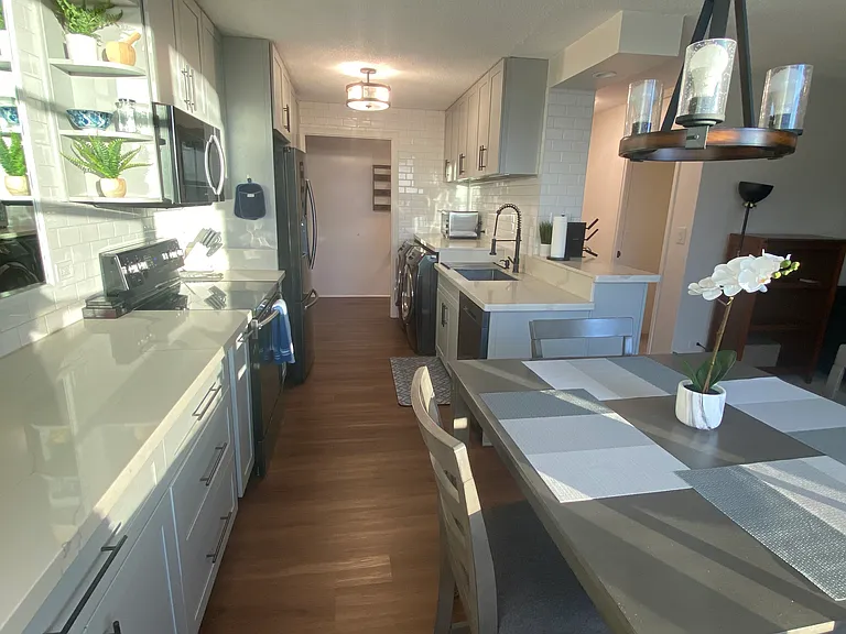 2825 S King St #2202-2 — Photo 2