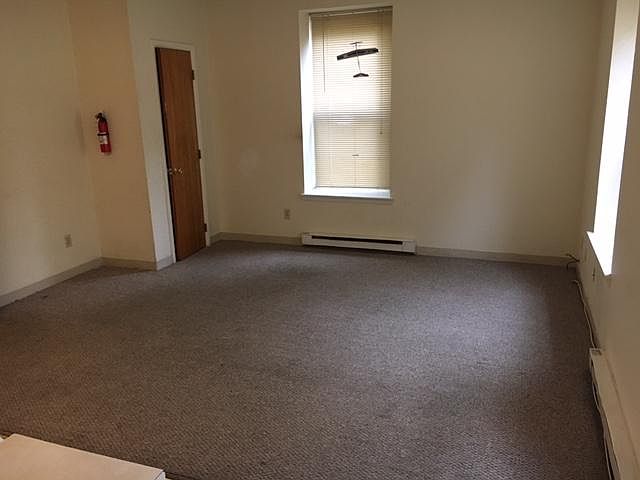 2nd image of 131 N Willow St APT 3